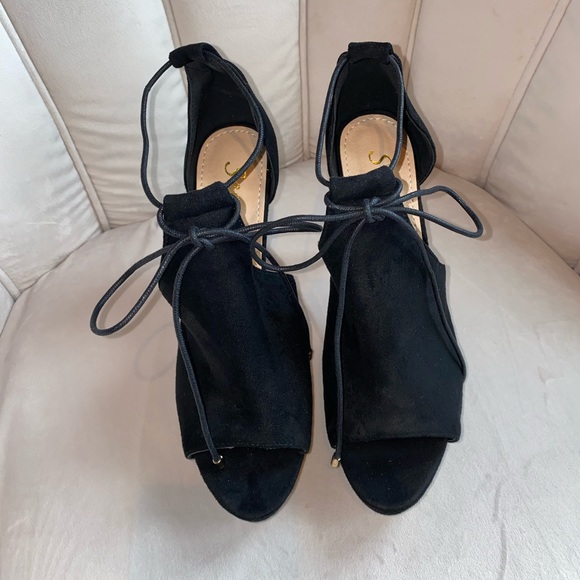 Black Peep toe Stiletto Pumps Size 9.5 - Picture 7 of 12